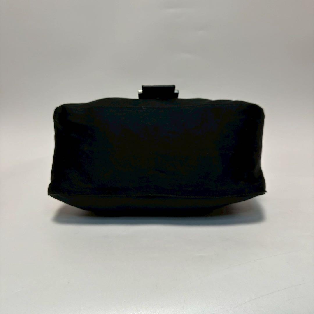 Fendi Shoulder Bags U93
