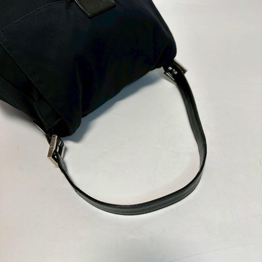 Fendi Shoulder Bags U93