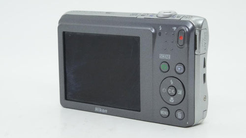 Compact Digital Cameras H2197 Nikon Coolpix S3700