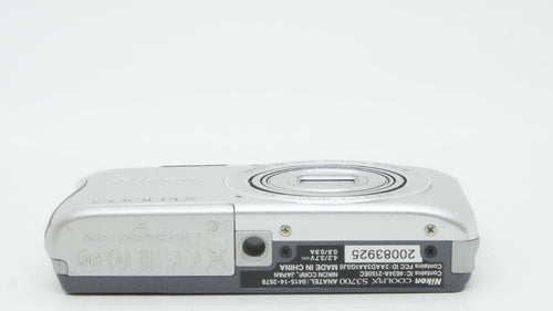 Compact Digital Cameras H2197 Nikon Coolpix S3700