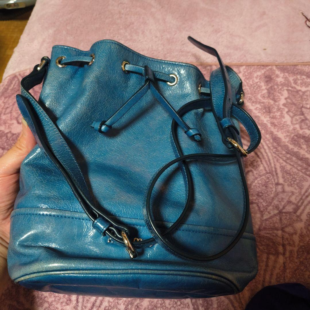 Miu Shoulder Bags
