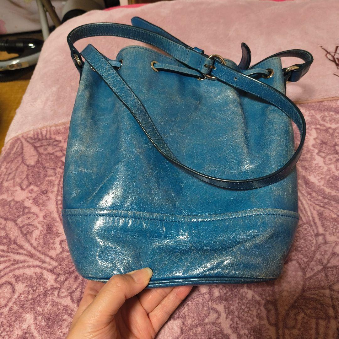 Miu Shoulder Bags