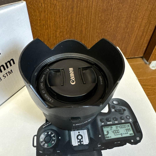 Canon Digital Slrs Eos 6D Mark Ii 24-105Mm
