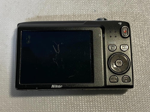 Compact Digital Camera Nikon S3100#424