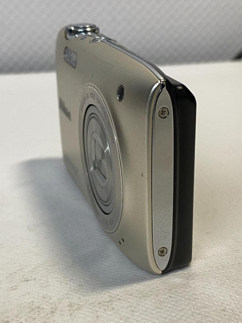 Compact Digital Camera Nikon S3100#424