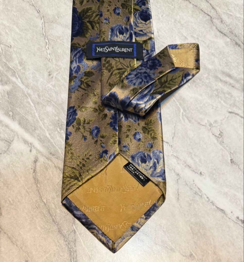Yves Saint Laurent Tie