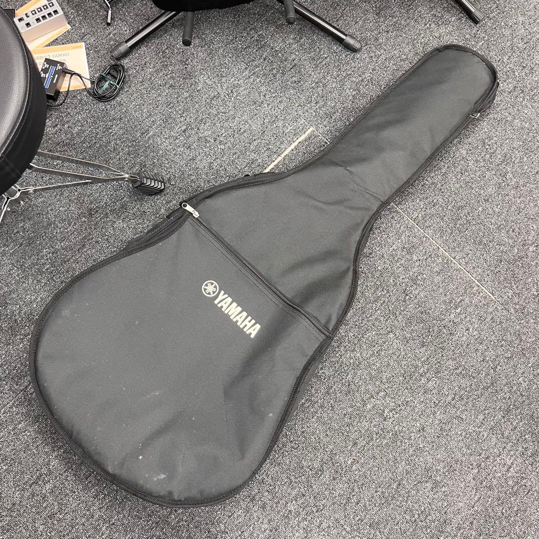 Yamaha Acoustic Guitars 12245 Fs820