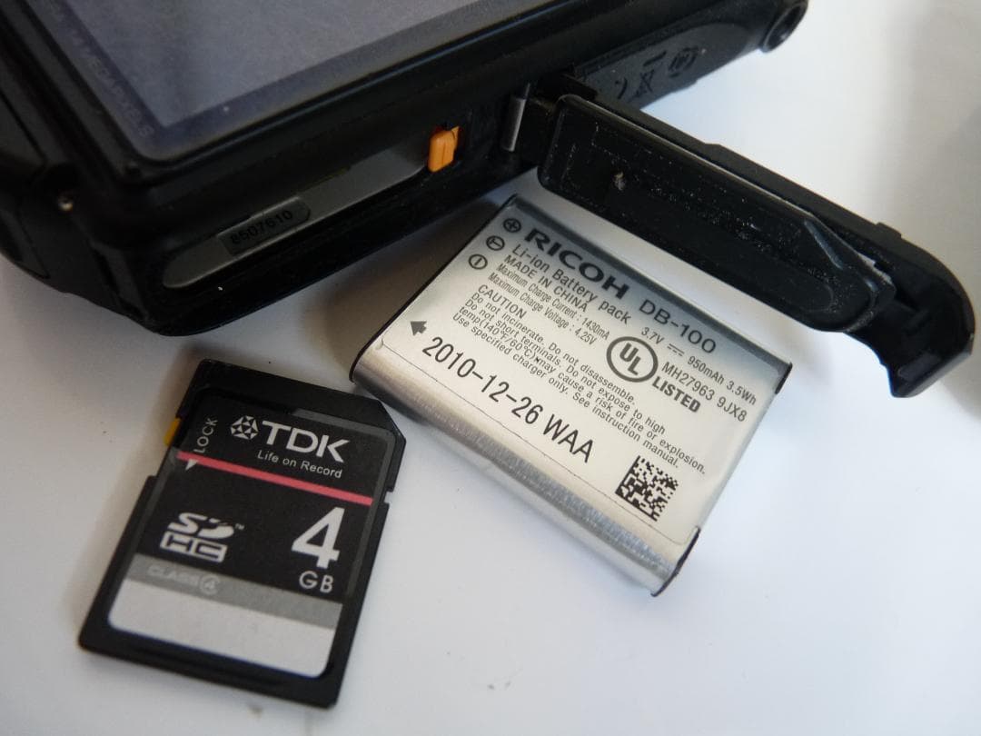 Pentax Compact Digital Camera Wg-1 Gps