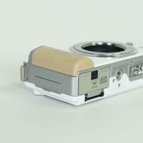 Om System Mirrorless Interchangeable Lips 7,750 Olympus Pen Lite E-Pl1