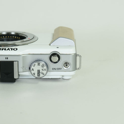 Om System Mirrorless Interchangeable Lips 7,750 Olympus Pen Lite E-Pl1
