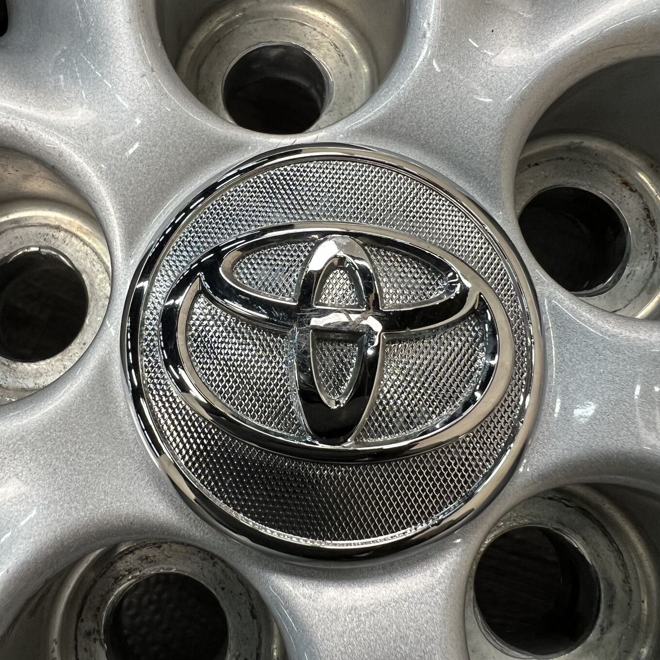 Toyota 16 Inches Wish 5X100 #37D40426