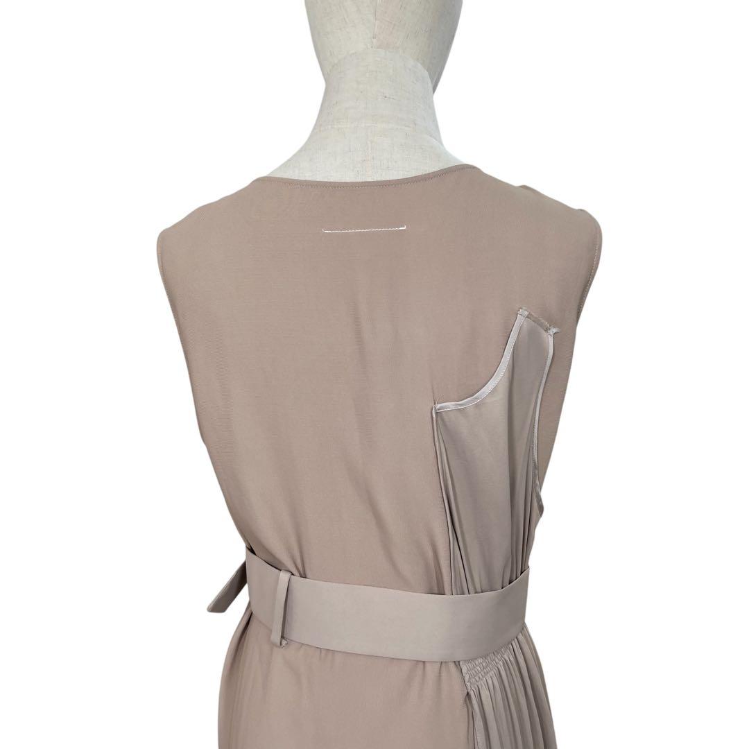 Mm6 Sleeveless 42