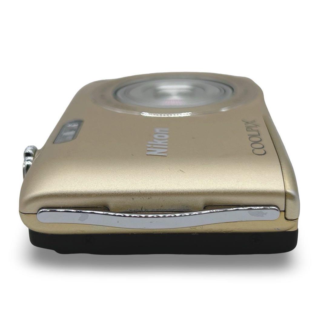 Nikon Compact Digital Camera Coolpix S3300