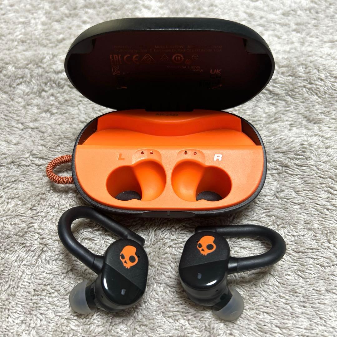 Wireless Earphones Push Play