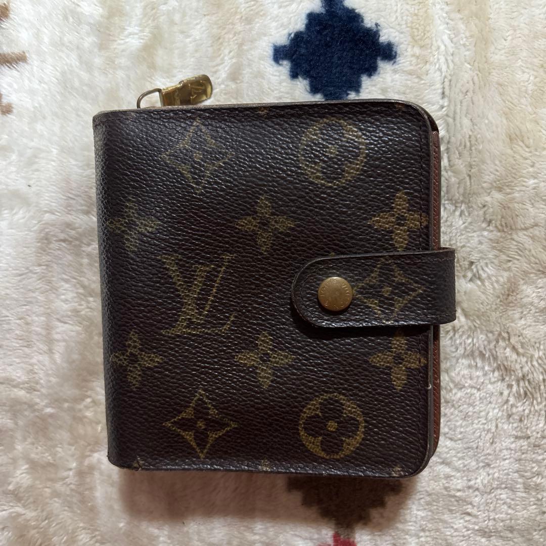 Bi-Fold Wallet Louis Vuitton M61667