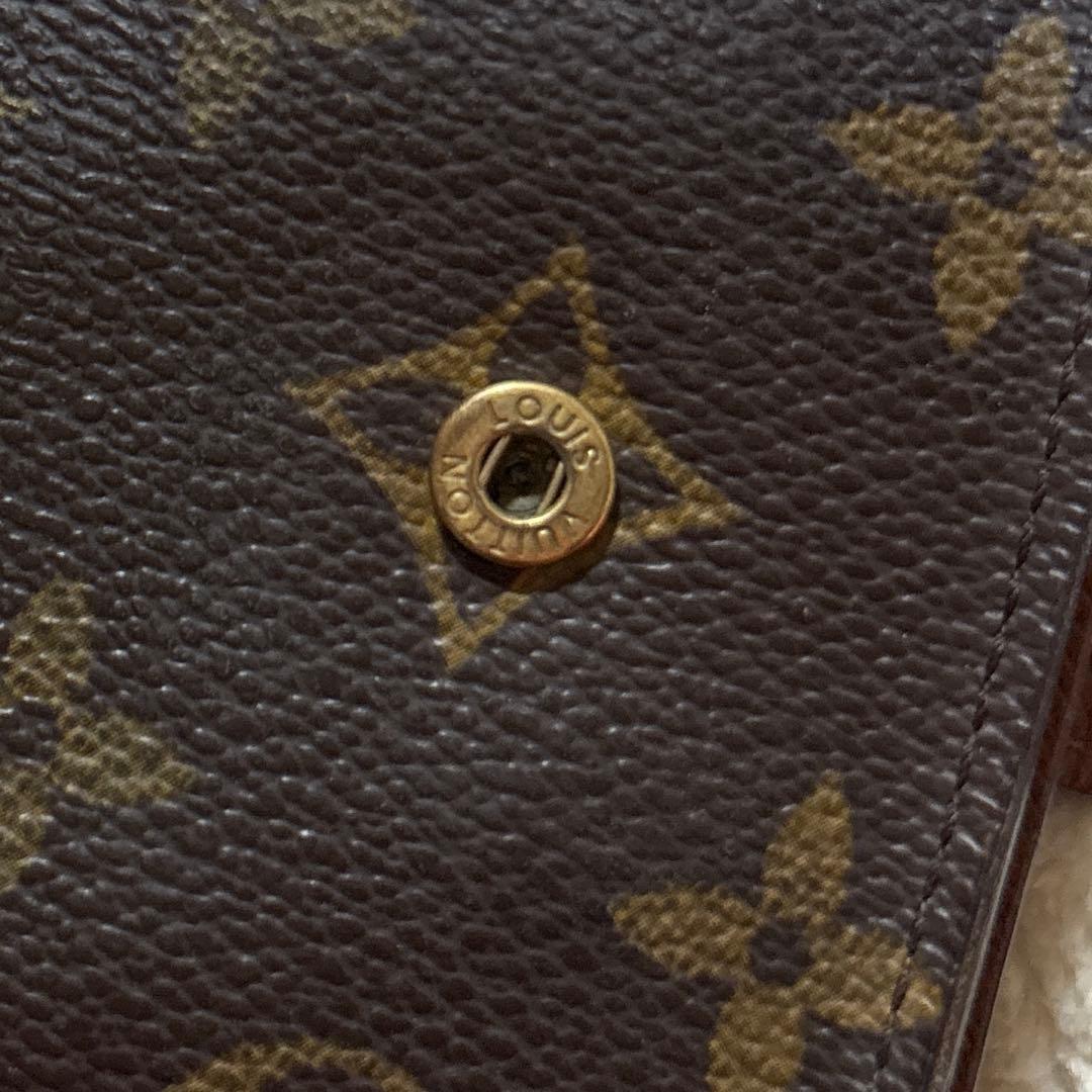 Bi-Fold Wallet Louis Vuitton M61667