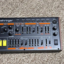 Analog Synthesizers Behringer Jt-2
