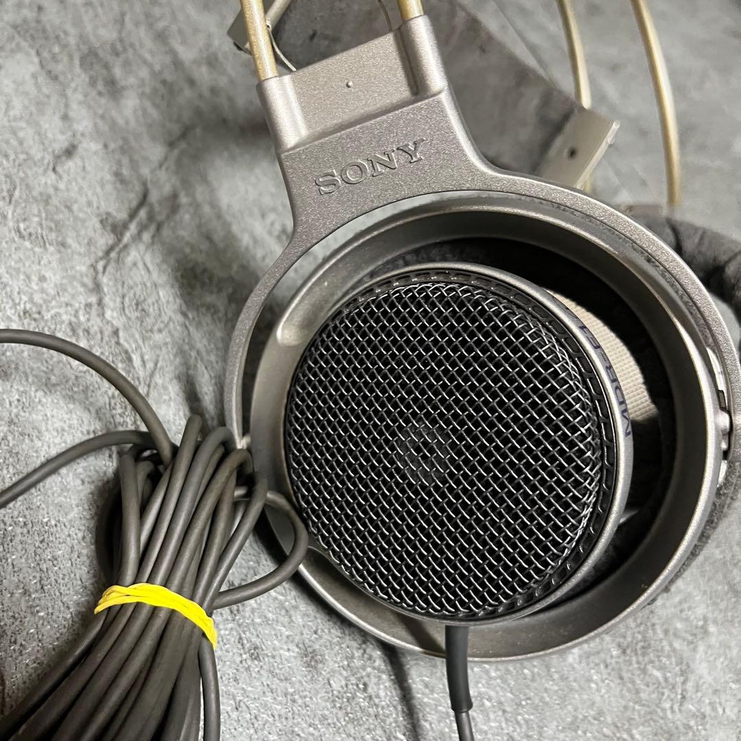 Sony Wired Headphones Mdr-F1