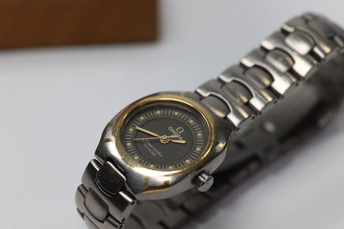 Quartz Watches Omega Seamaster Titane