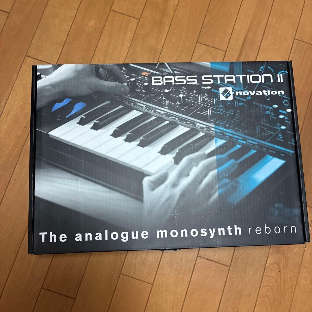 Analog Synthesizers Novation Bass Station Ii