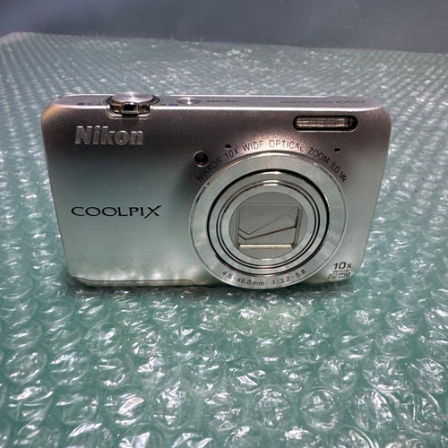 Nikon Compact Digital Cameras Coolpix S6300 Silver