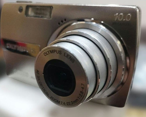 Fujifilm Compact Digital Camera 1000