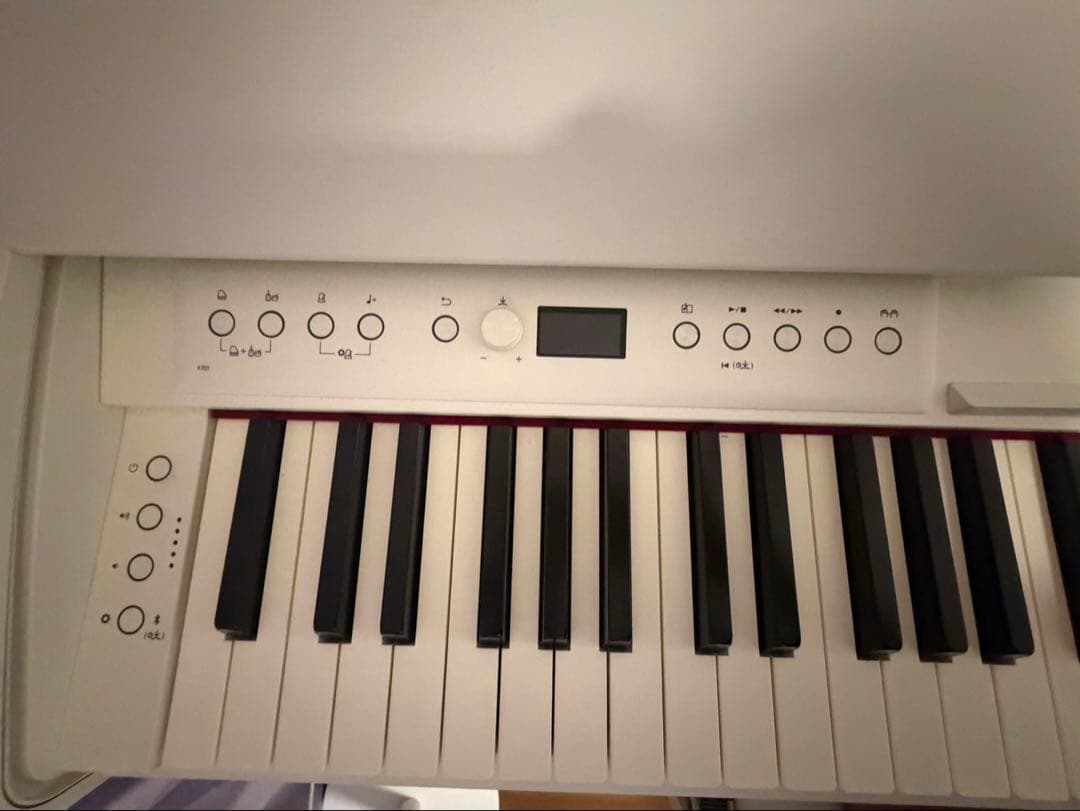 Roland Keyboards Digital Pianos F701