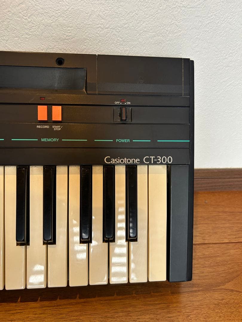 Casio Keyboard Electronic Piano Casiotone Ct-300 61