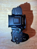 Sony Mirrorless Interchangeable Lens Cameras 7Iii