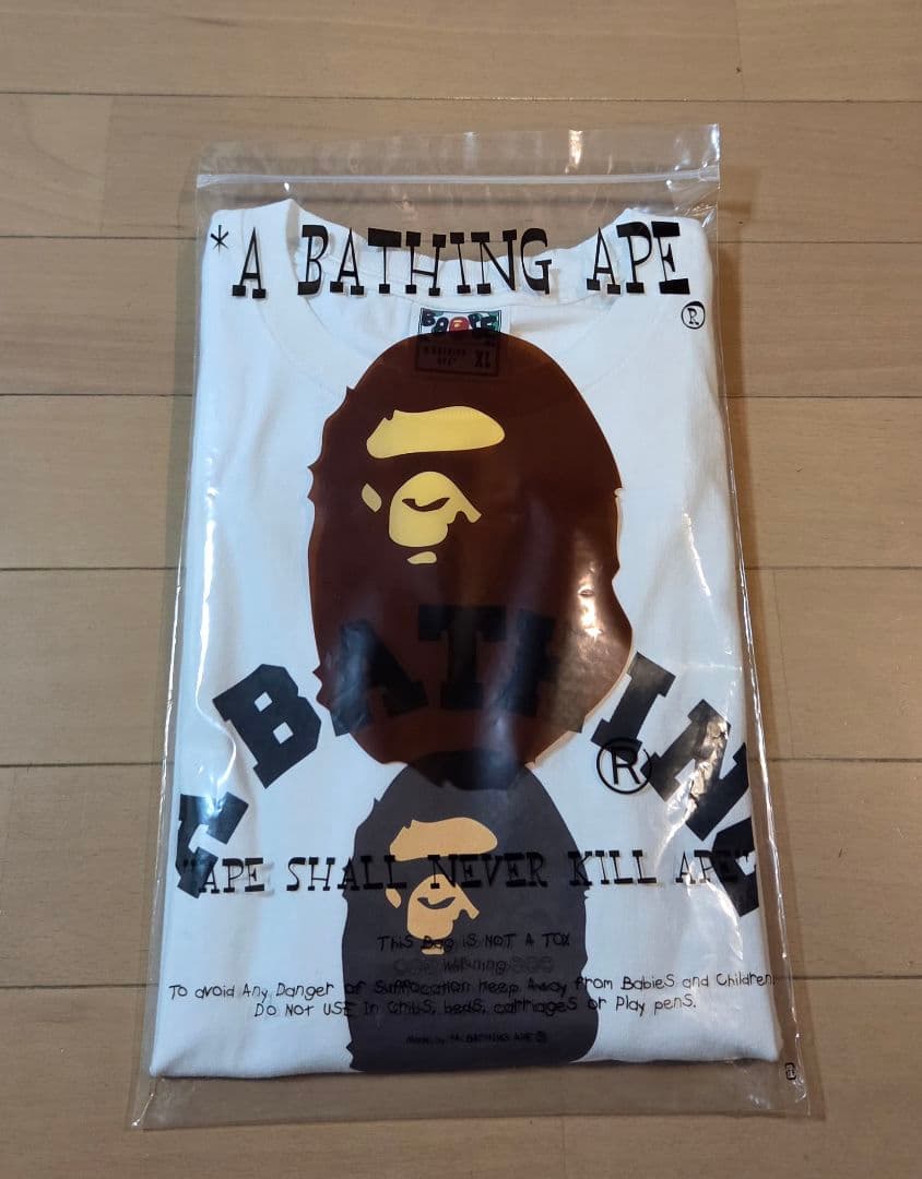 A Bathing Ape T -Shirt College Tee Shark