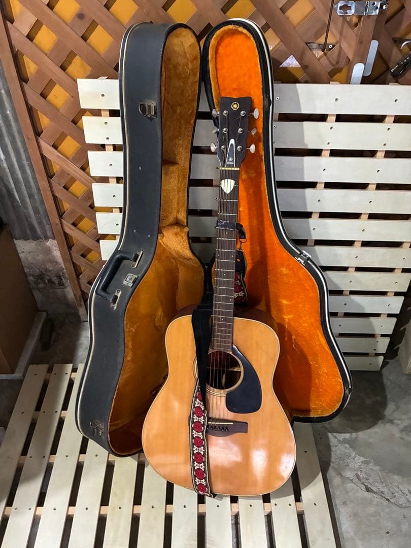 Yamaha Acoustic Guitars Fg-180