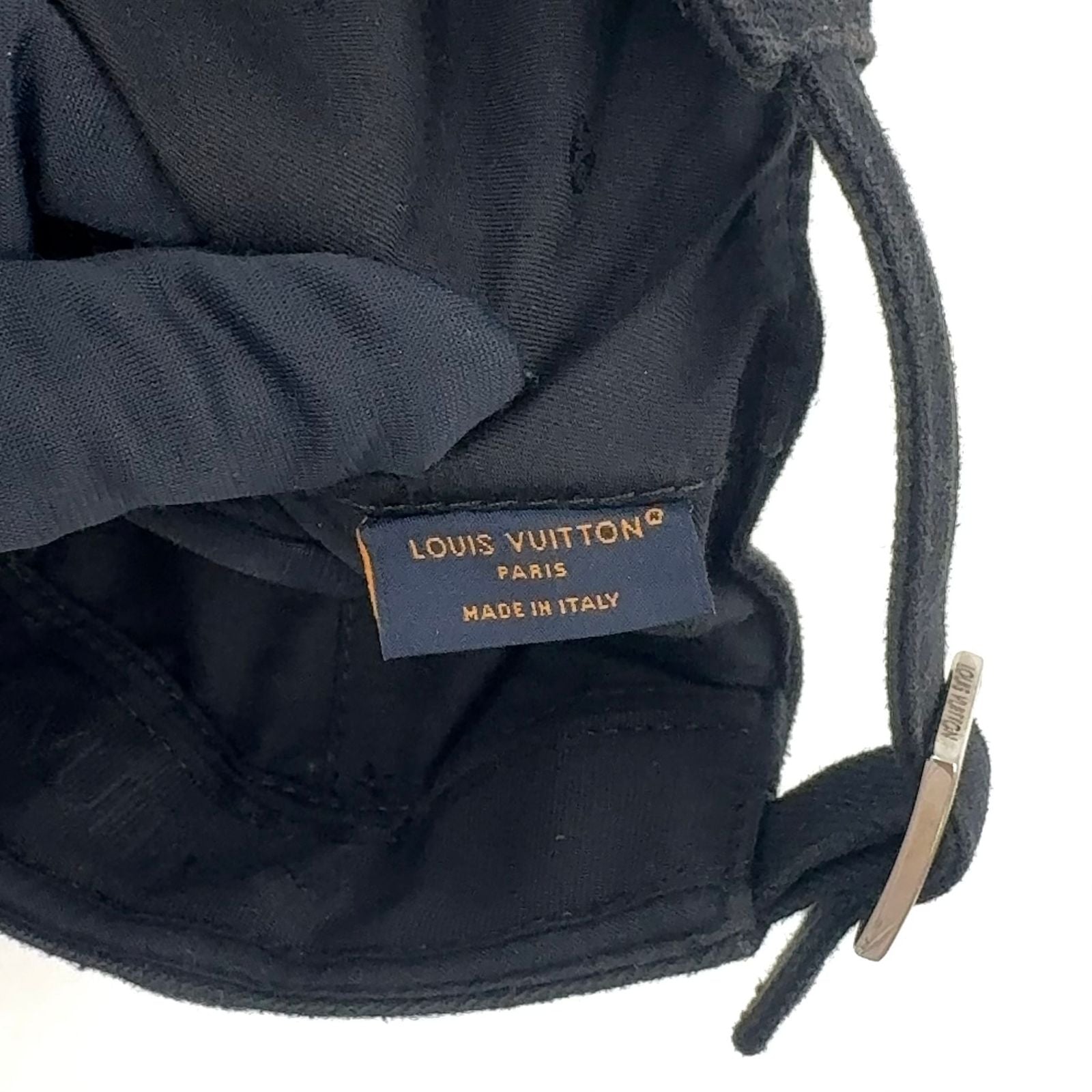 Louis Vuitton Others Lv M7608M