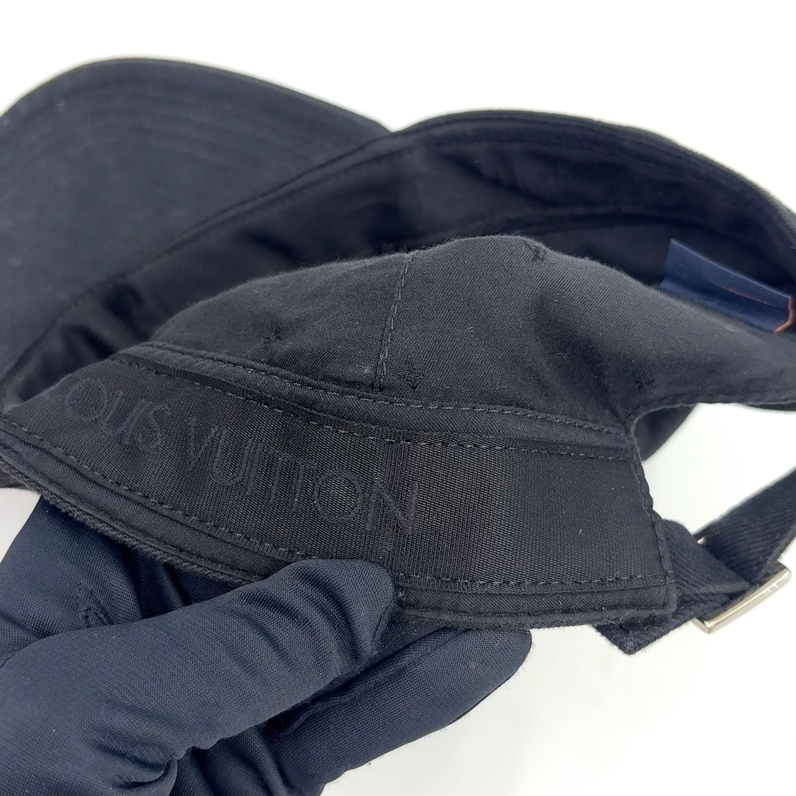 Louis Vuitton Others Lv M7608M