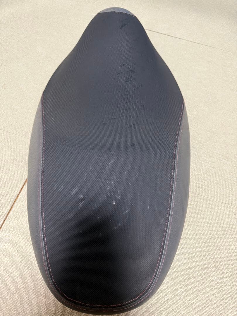 Seats Yamaha