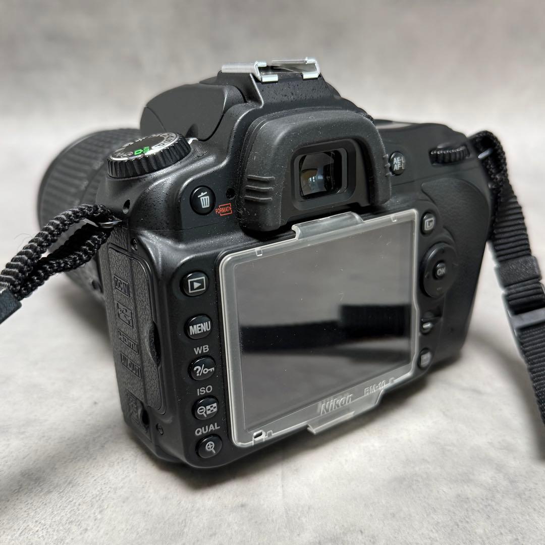 Nikon Digital Slrs Nikond90 Nikkor 18-105Mmf/3.5-5.6G