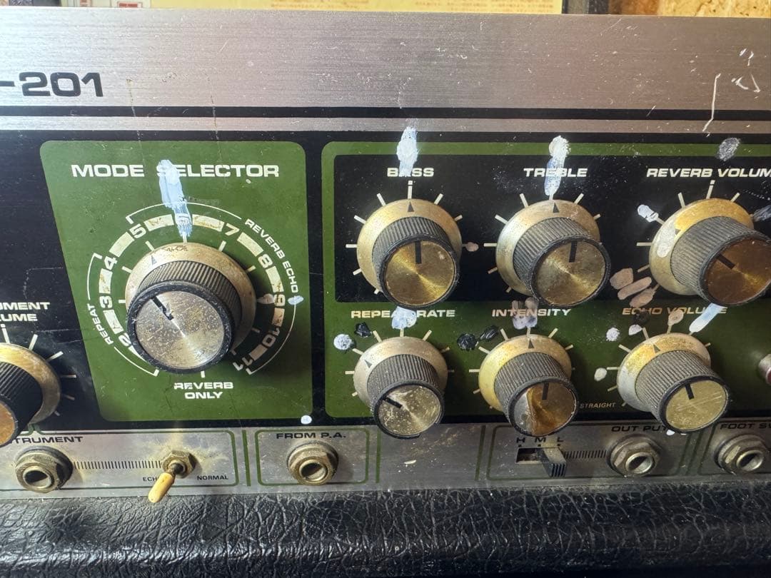 Roland Recording Effects Units Space Echo Re-201 Ok