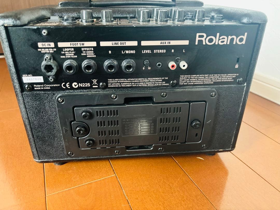Roland Guitar Amplifier Ac-33