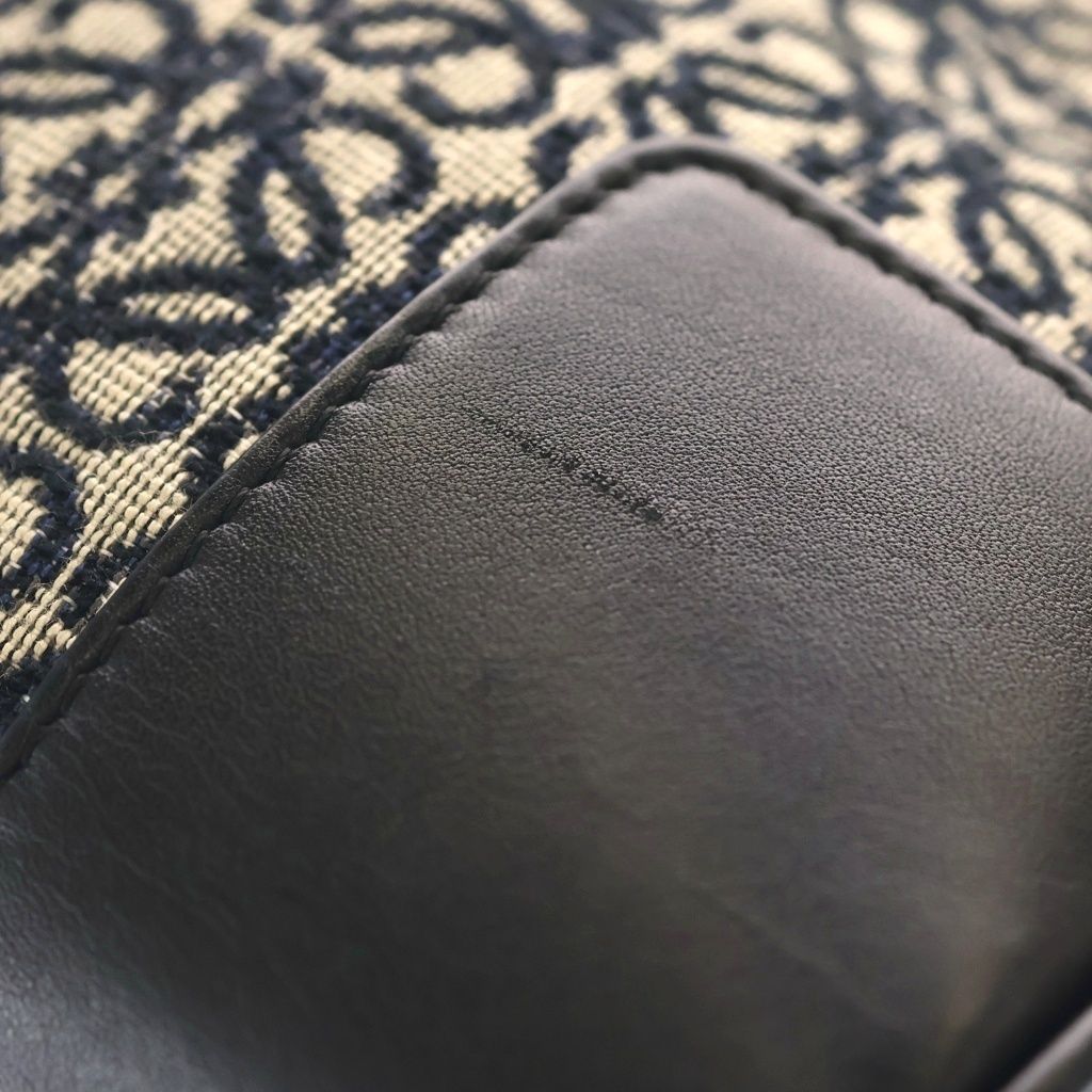 Loewe Shoulder Bag 19 2Way