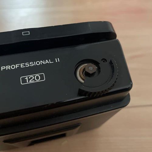 Mamiya Large -Size Medium Format Camera (Film) Rz67 120