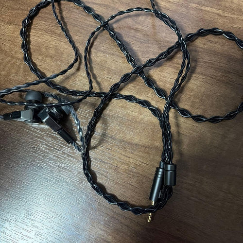 Requestable Earphones Oriveti Bleqk Dynabird