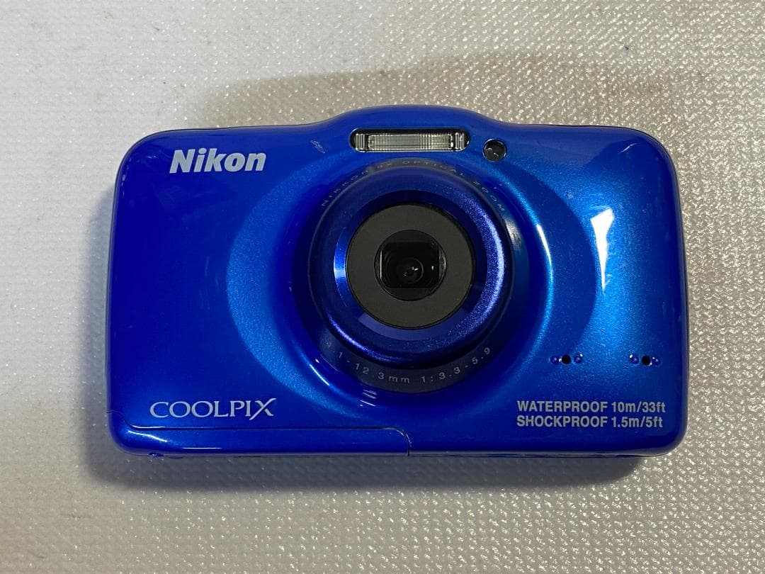 Compact Digital Camera Nikon S32#416