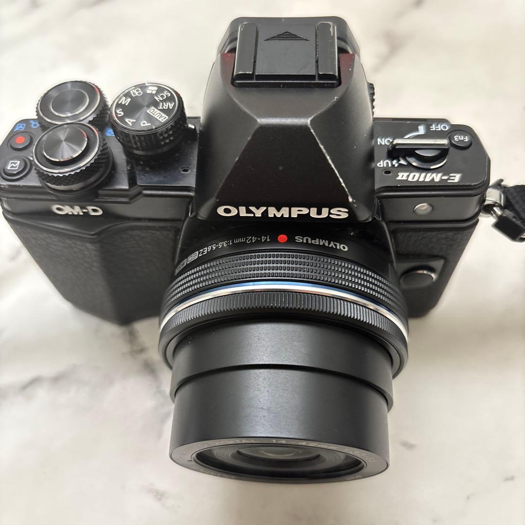 Olympus Mirrorless Interchangeable Lens Cameras Om-D E-M10Mark2