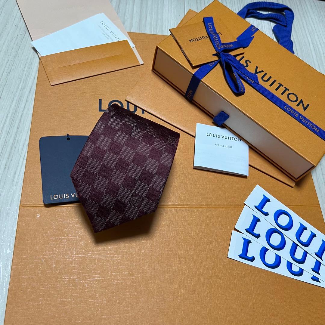 Louis Vuitton Ties Lv