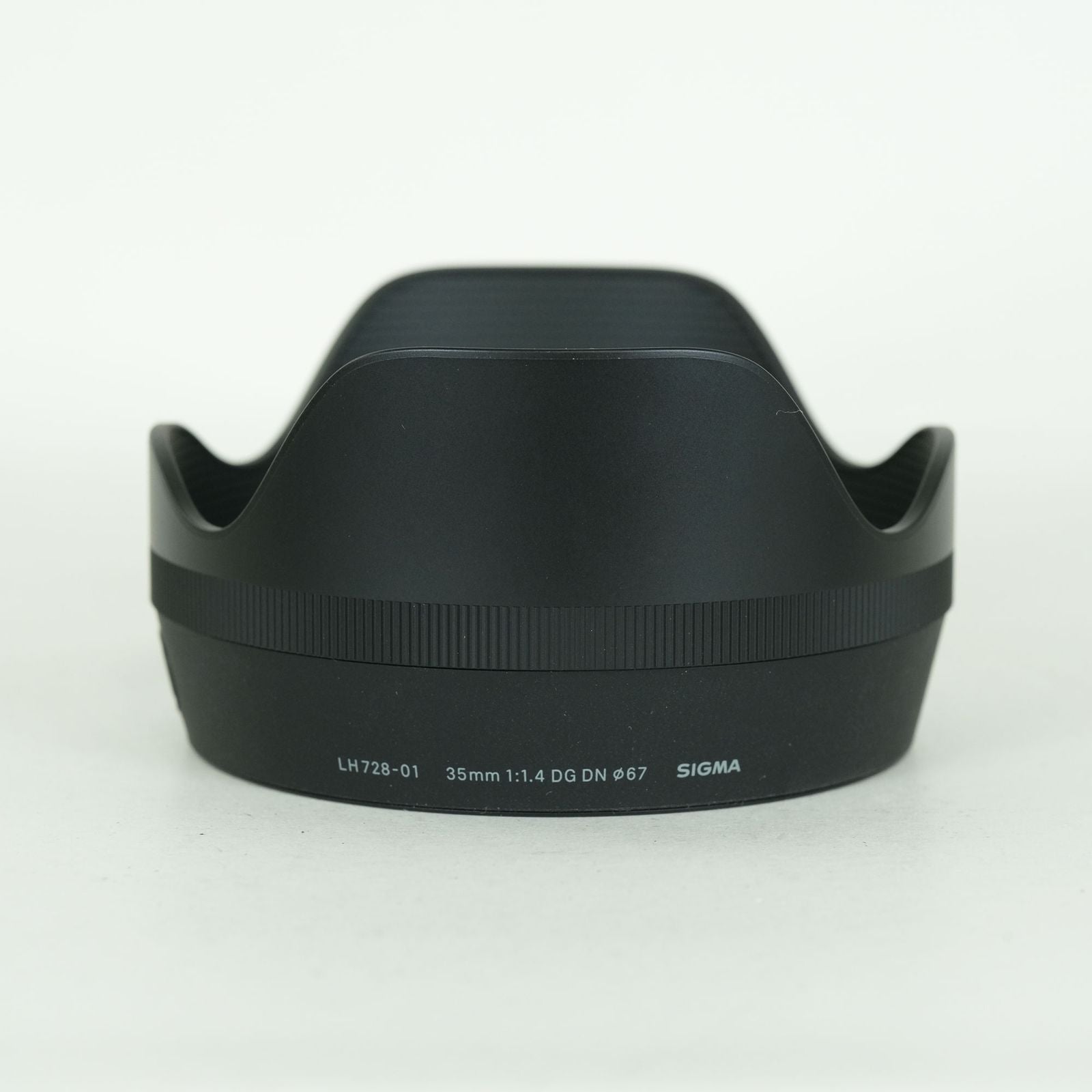 Sigma Lens (Single Focus) F1.4 Dg Dn Art L Leica