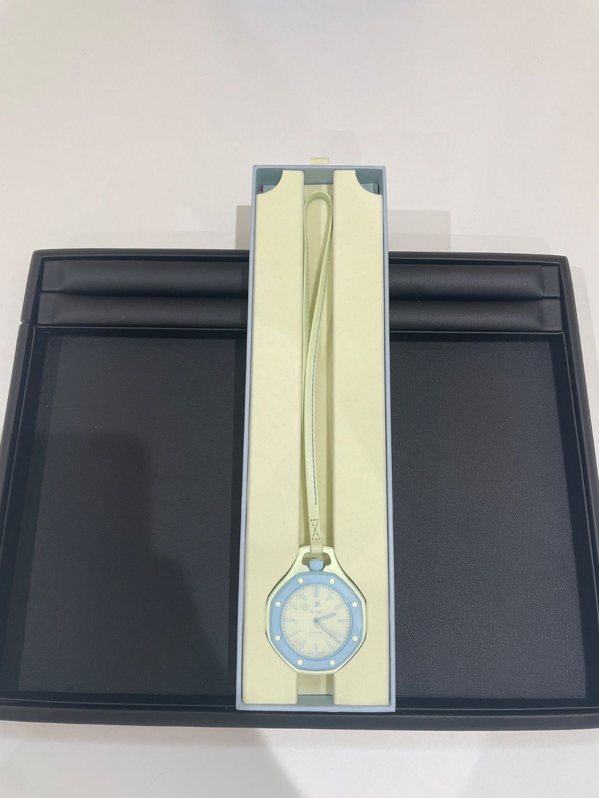 Audemars Piguet Others 8/12 Swatch Royal Pop Blaue Acht