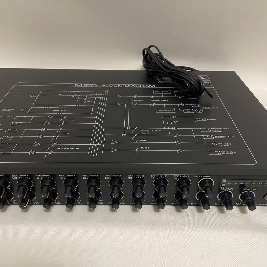 Roland Analog Mixer M-120 12Ch 1U