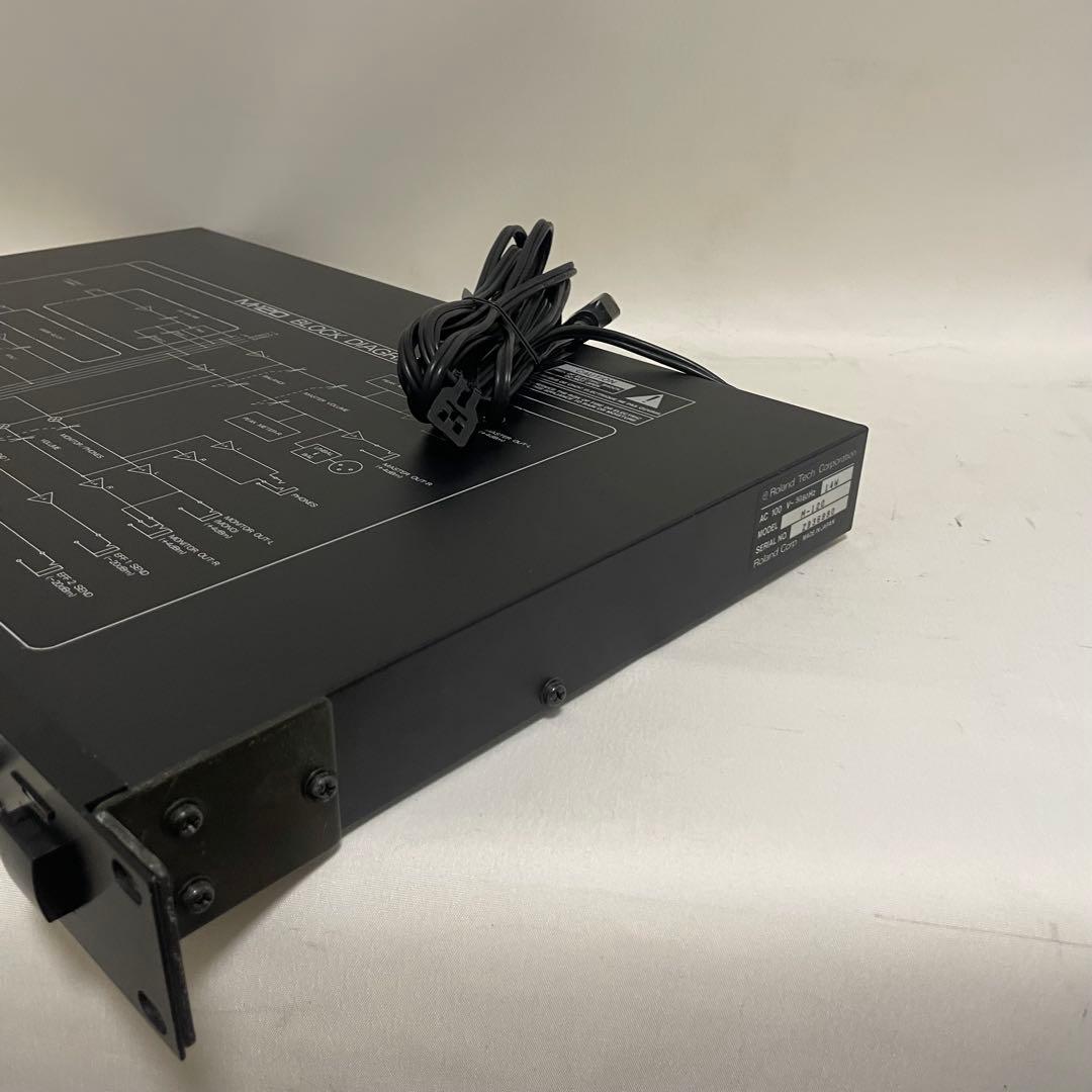 Roland Analog Mixer M-120 12Ch 1U