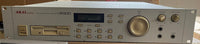 Akai Professional Samplers S2000 Mpc