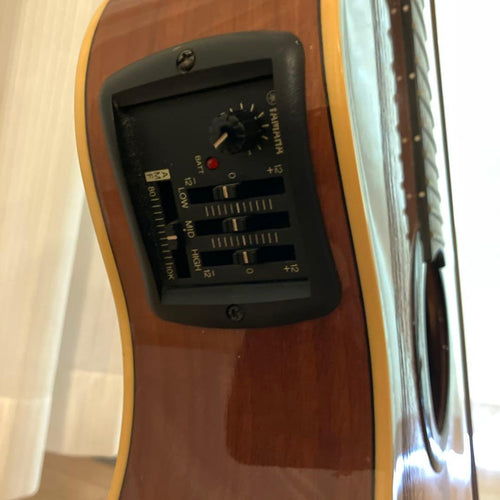 Yamaha Acoustic Guitars Apx-5A