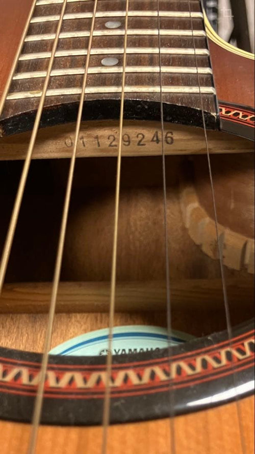 Yamaha Acoustic Guitars Apx-5A